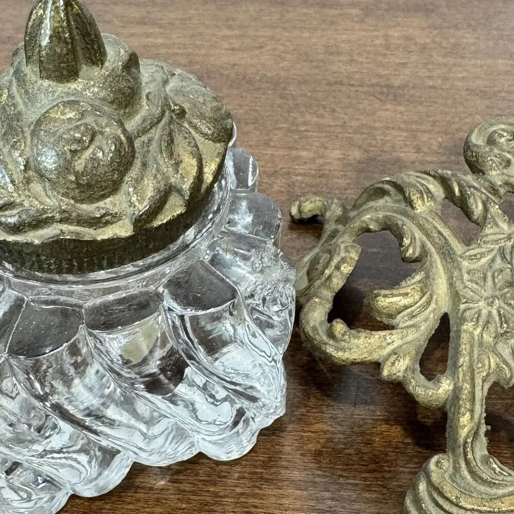 Antique Ornate Brass Double Inkwell Stand with Two Glass Ink Pots Victorian Era - Picture 10 of 11